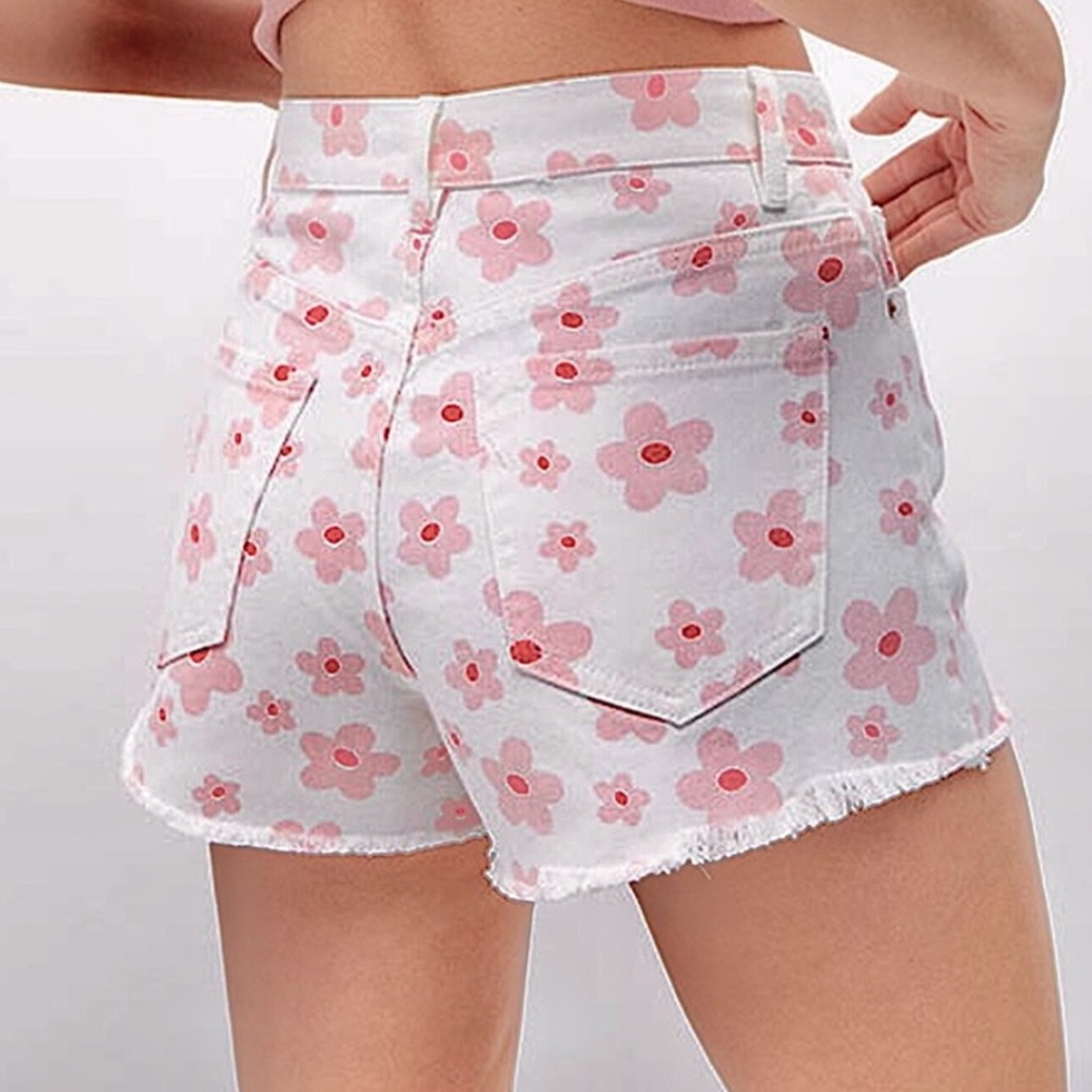 PacSun Vintage High Rise Pink & White Floral Button Fly Denim Shorts - 24